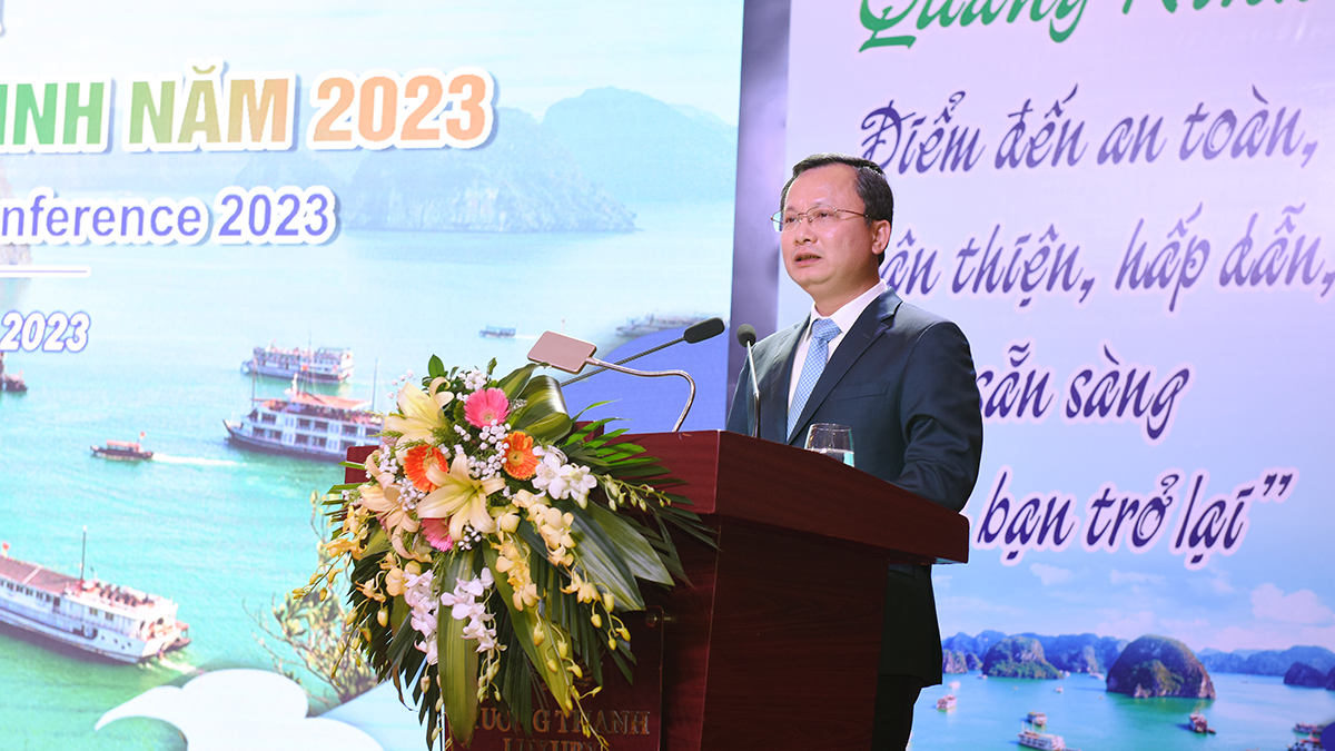 Quyền Chủ tịch UBND tỉnh Quảng Ninh Cao Tường Huy phát biểu tại hội nghị. Ảnh: TITC